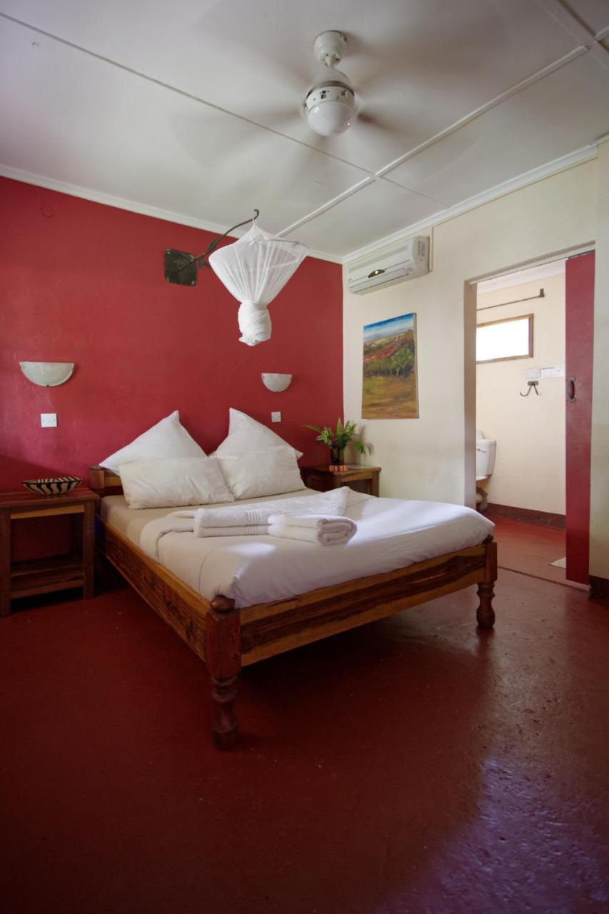 Albergue Jollyboys Backpackers Livingstone Exterior foto
